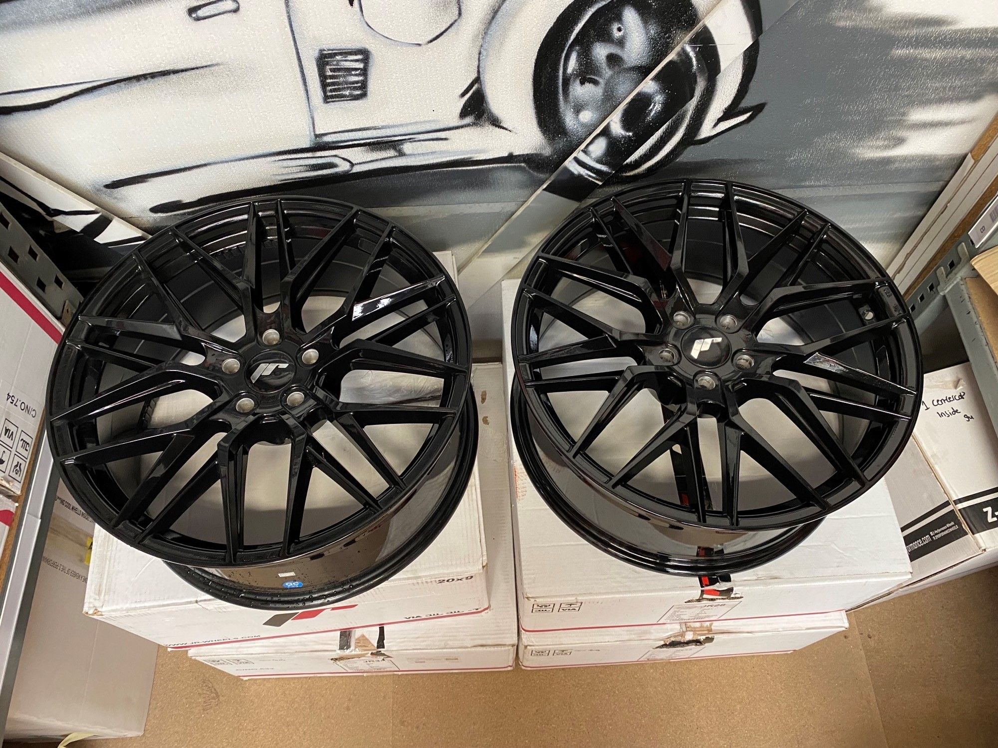 Image of JR-Wheels JR28 Velgen 20 Inch 8.5J ET20 5x112