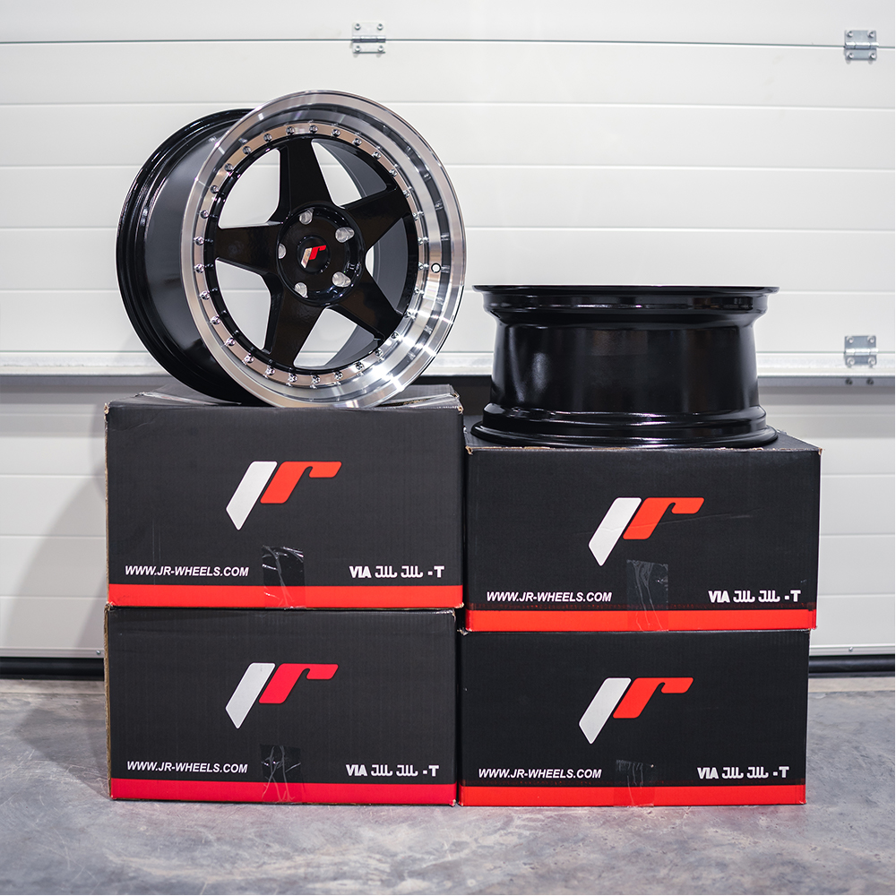 Image of JR-Wheels JR6 TWEEDE KANS Velgen 18 Inch 9.5J ET35 5x120 Gloss Black