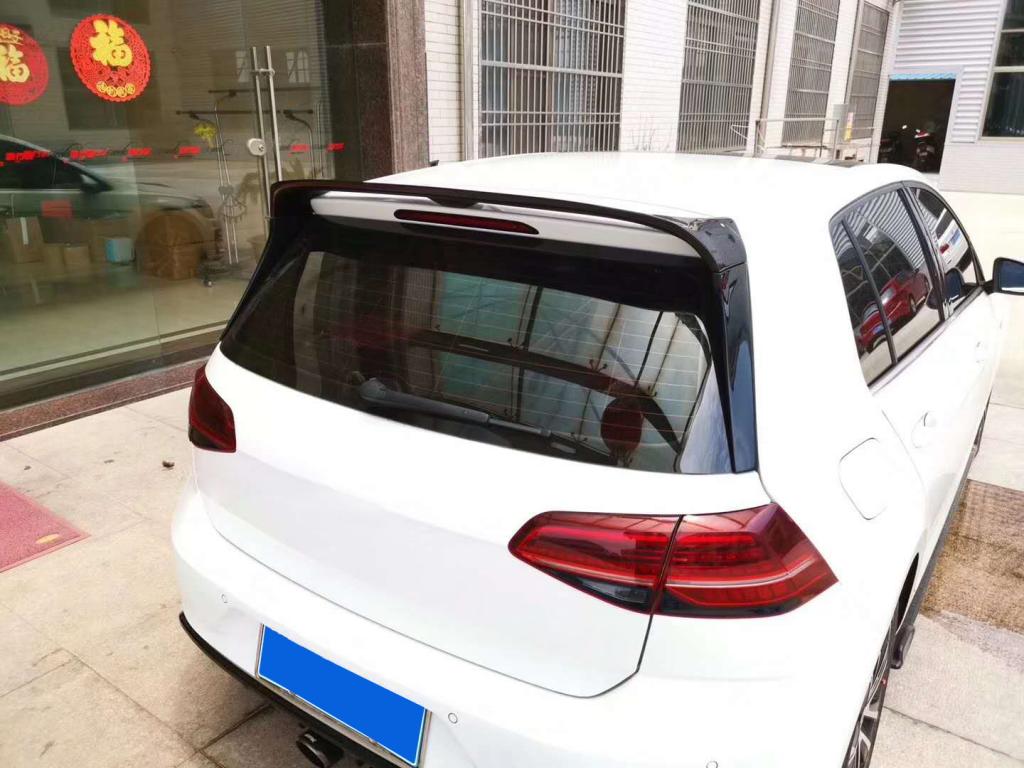 Image of SK-Import Achter Spoiler GTI Clubsport Style Fiberglass Volkswagen Golf