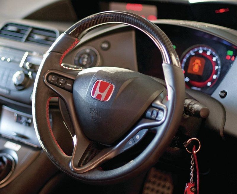 Image of Honda Embleem OEM H Steering wheel Honda Civic