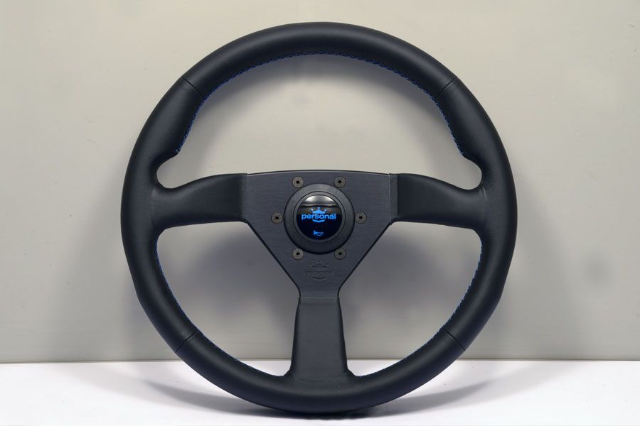 Image of Personal Stuur Zwarte Kruisstiksel Plat Zwart 350mm Leer