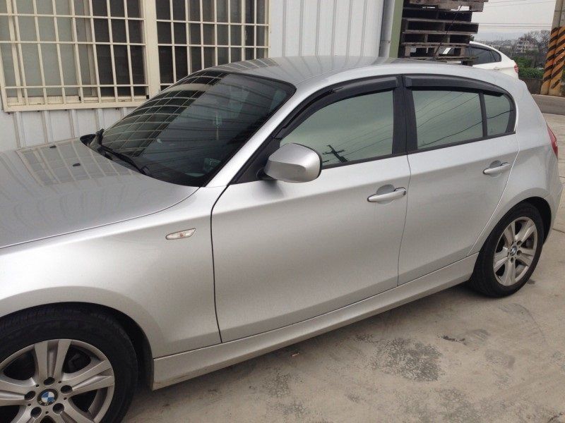 Image of SK-Import Voor en Achter Zijwindscherm Plak 5-Deurs Smoke Kunststof BMW 1 Serie