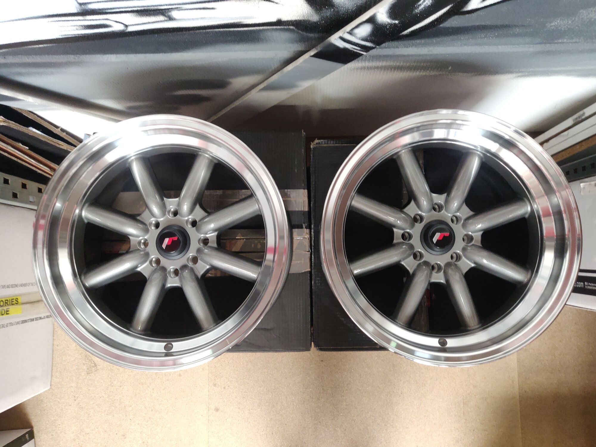 Image of JR-Wheels JR19 4x 16 inch 8J 2x ET0 en 2x ET-20