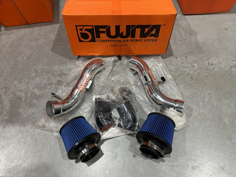 Image of Fujita Short Lucht Inlaat TWEEDE KANS Machined Aluminium Nissan 350Z