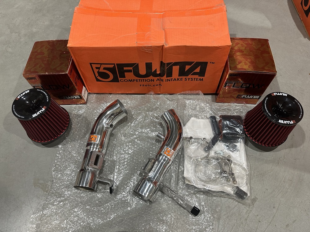 Image of Fujita Short Lucht Inlaat TWEEDE KANS Machined Aluminium Infiniti G37