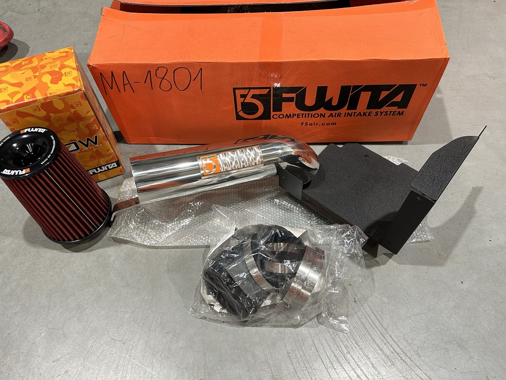 Image of Fujita Short Lucht Inlaat TWEEDE KANS Machined Aluminium Chevrolet Silverado