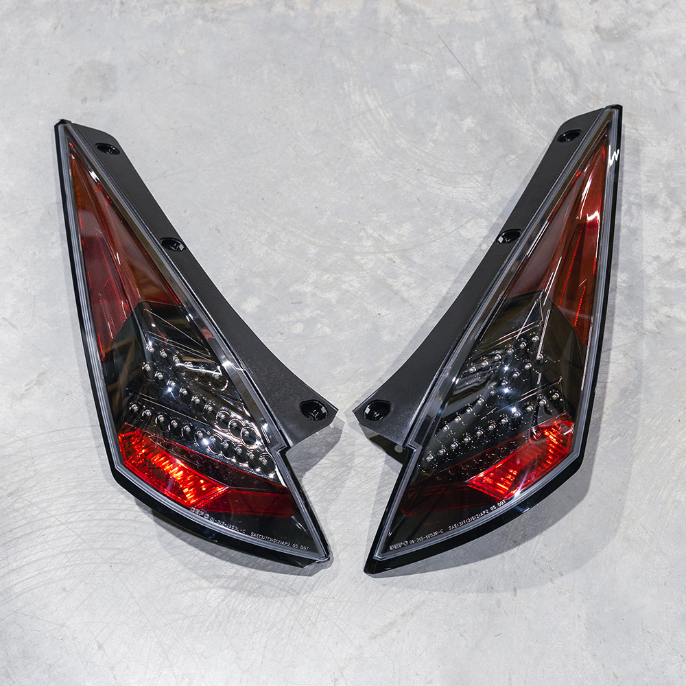 Image of DEPO Achter Achterlicht TWEEDE KANS Smoke Glas Nissan 350Z
