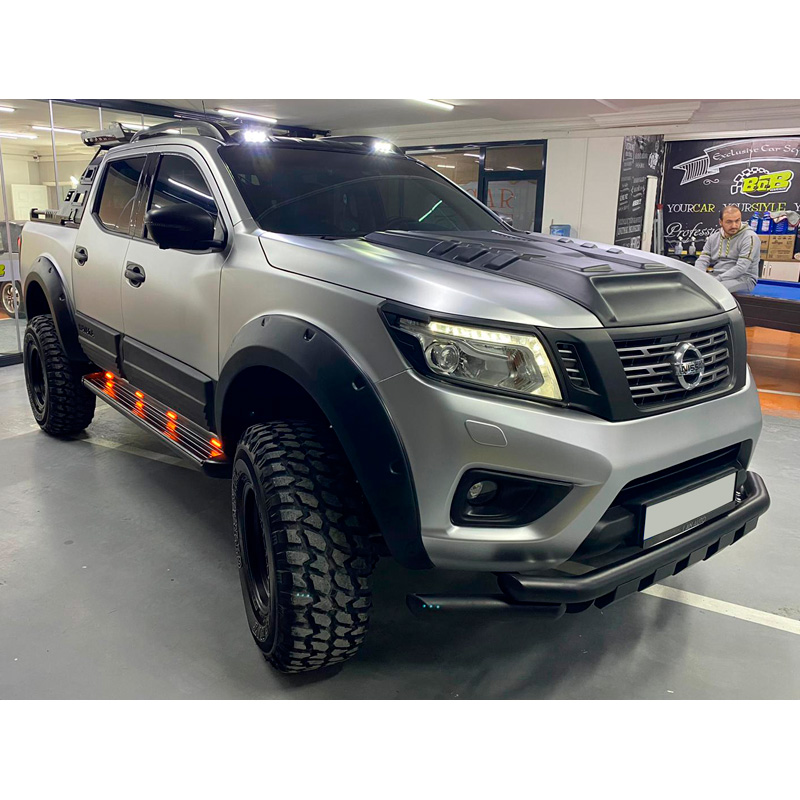 Image of Oneway Voor en Achter Scherm Verbreders Zwart ABS Plastic Nissan Navara