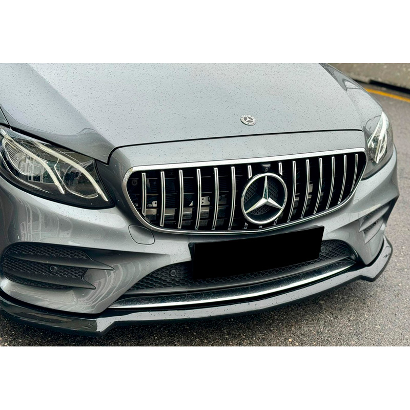 Image of Oneway Voor Bumper Lip Zwart ABS Plastic Mercedes E-Class