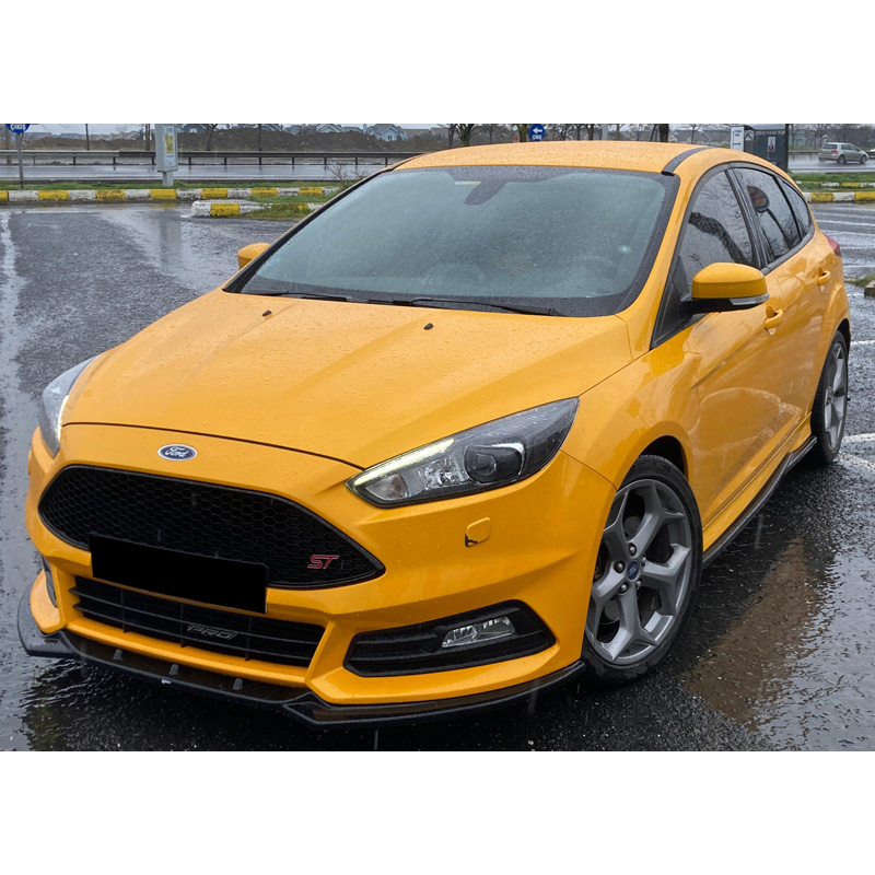Image of Oneway Voor Bumper Lip Zwart ABS Plastic Ford Focus Facelift