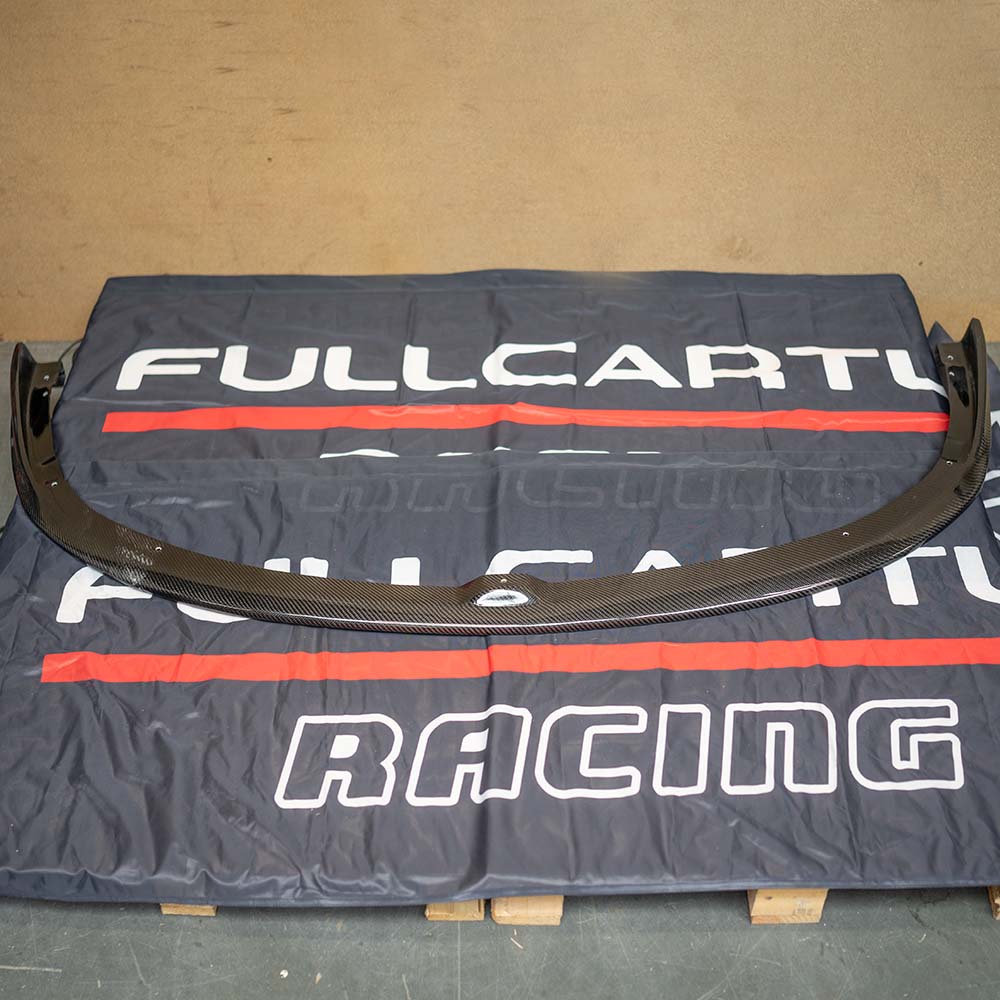Image of Full Carbon Voor Bumper Lip CS Style TWEEDE KANS Carbon Subaru Impreza