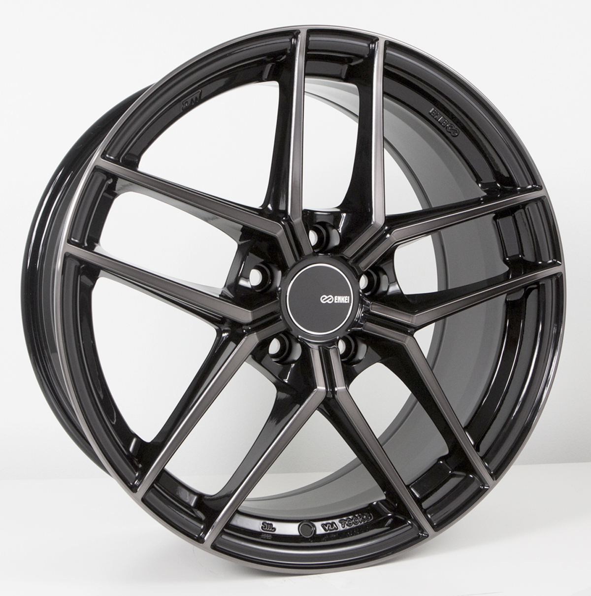 Image of Enkei TY5 Velgen 18 Inch 9.5J ET15 5x114.3 Pearl Black