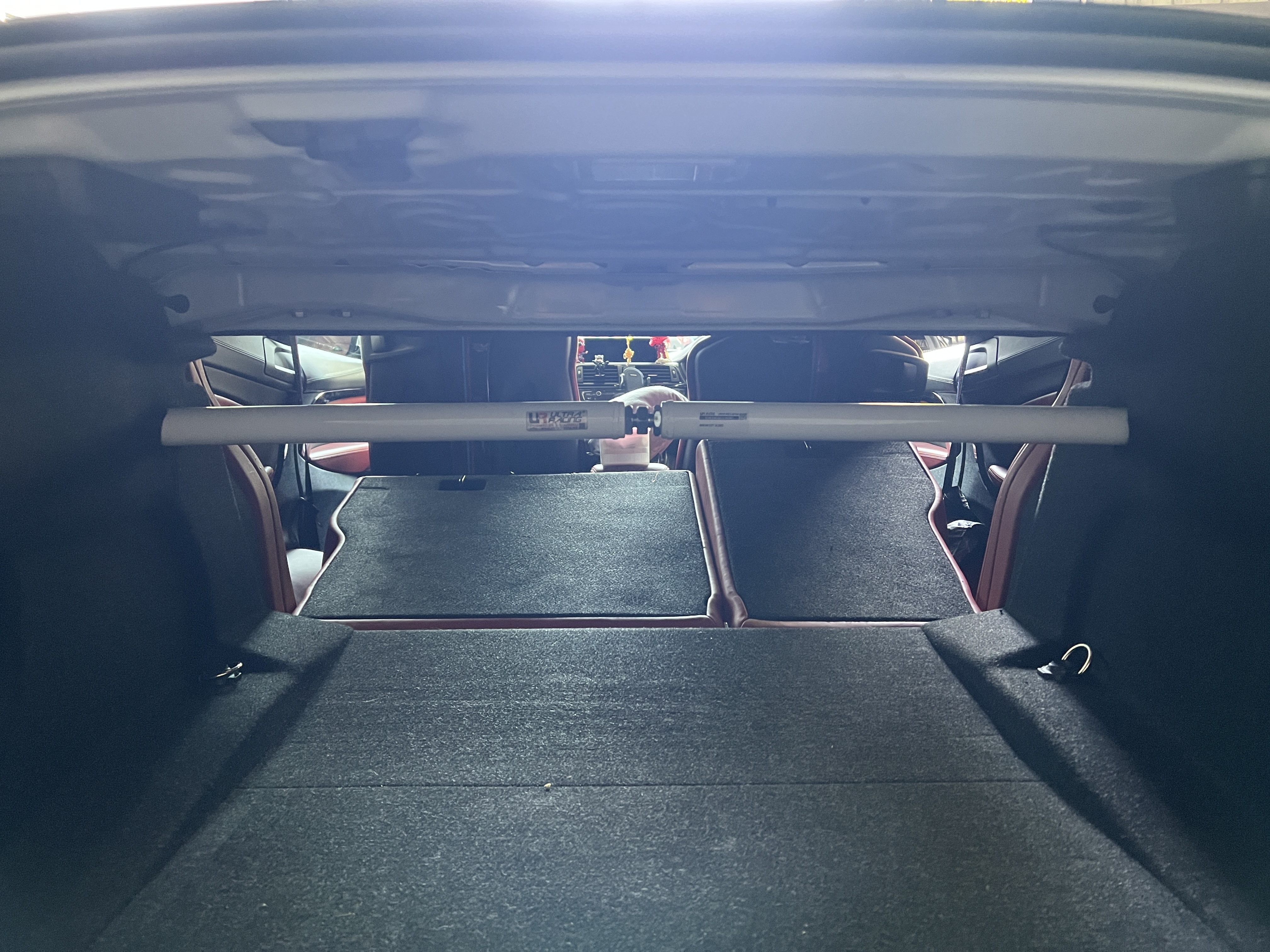 Image of Ultra Racing Achter Veerpootbrug 2 Points Wit Staal BMW 4-serie