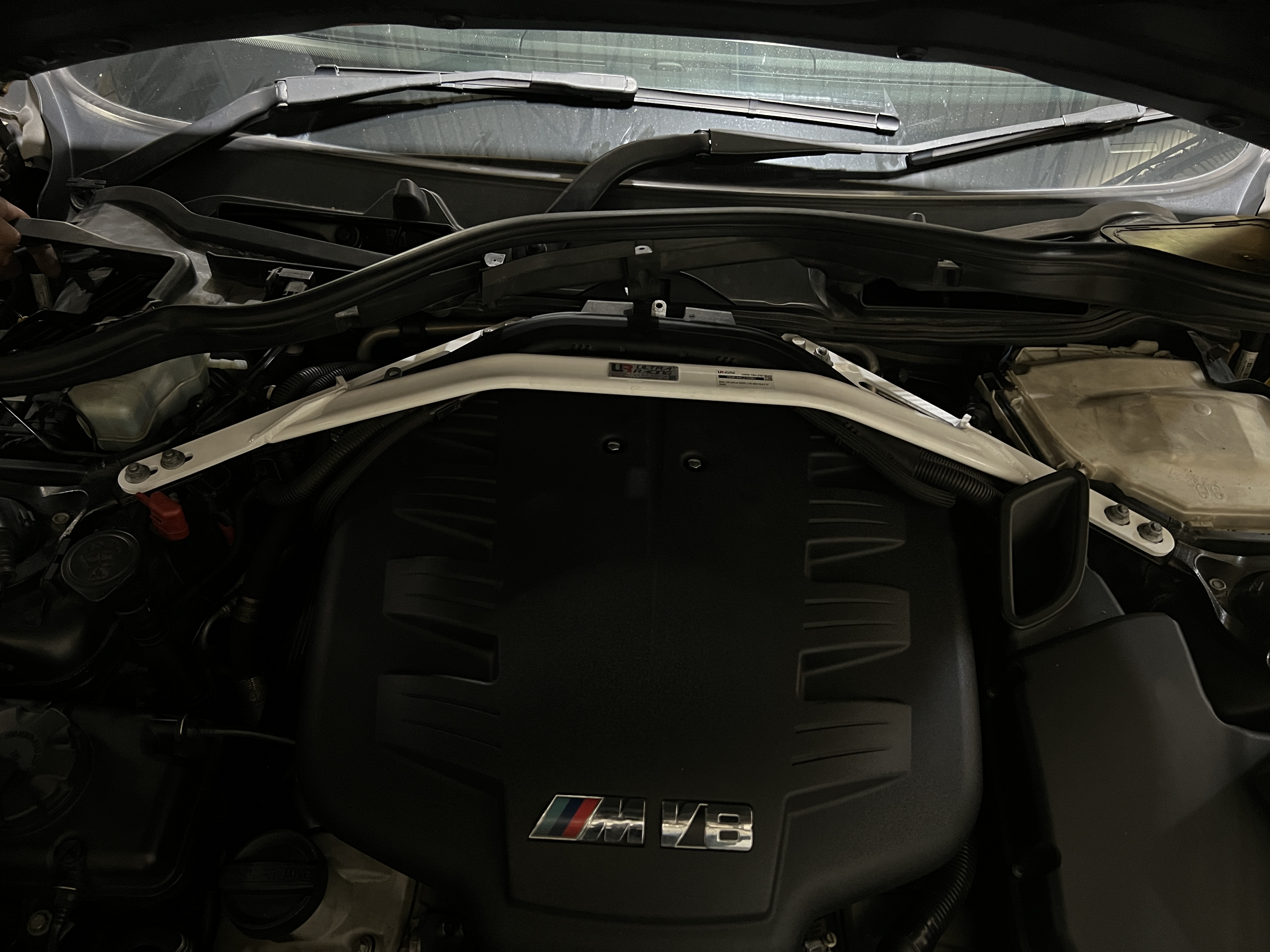 Image of Ultra Racing Voor Veerpootbrug 4 Points Wit Staal BMW M3