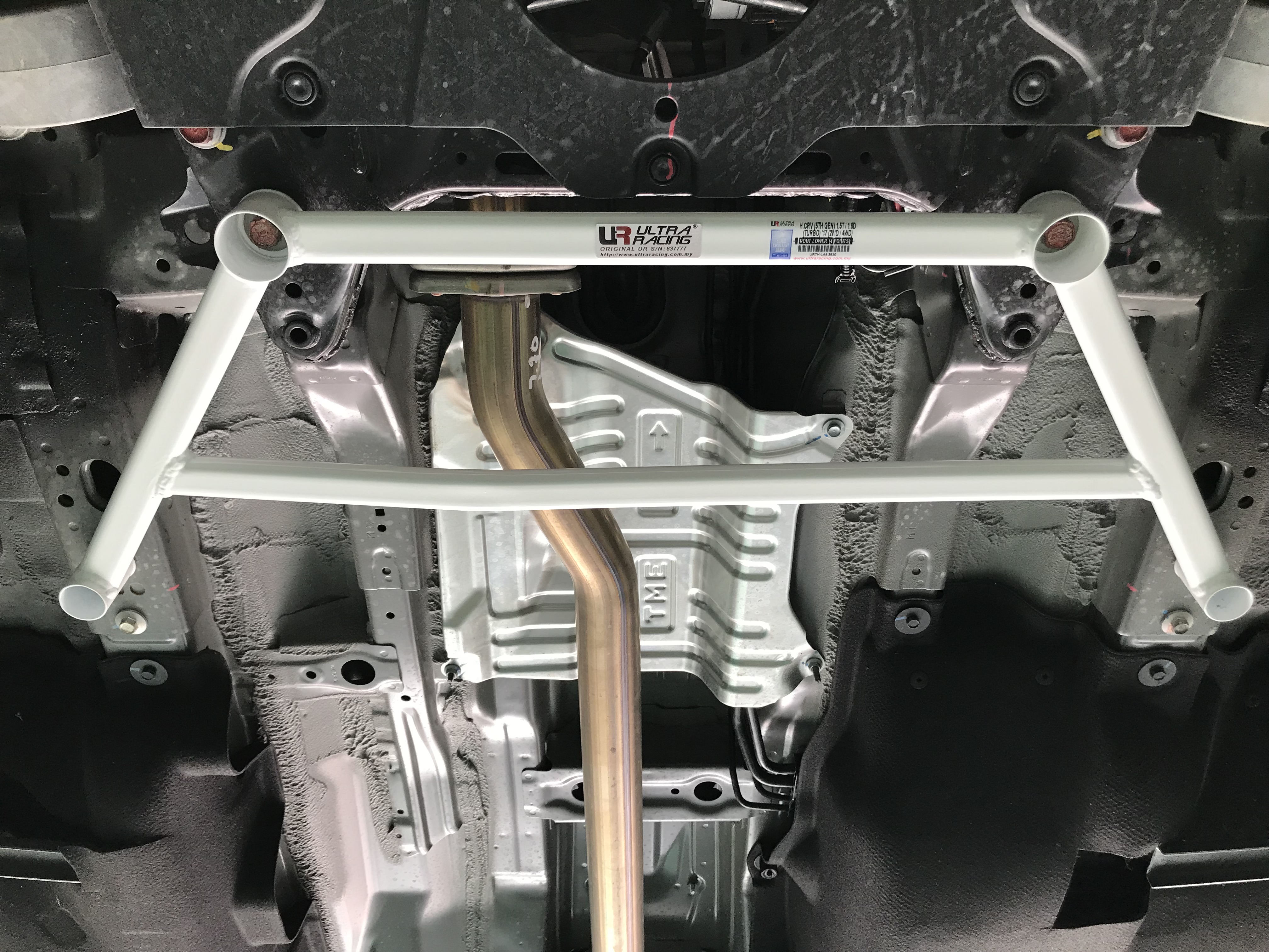 Image of Ultra Racing Voor Veerpootbrug 4 Points Wit Staal Honda CR-V