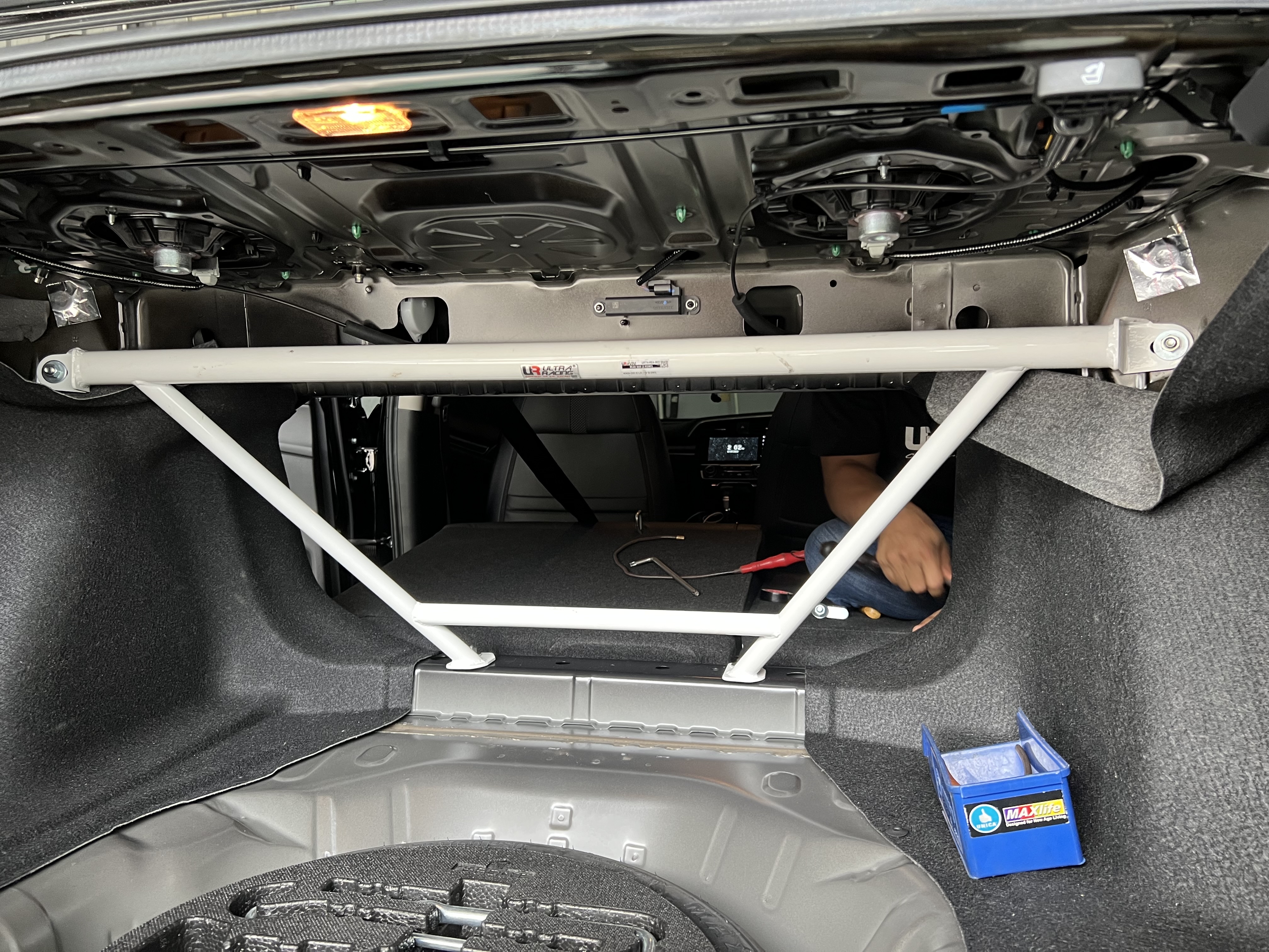 Image of Ultra Racing Achter Veerpootbrug 4 Points Wit Staal Honda Civic