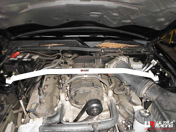 Image of Ultra Racing Voor Veerpootbrug 2 Points Wit Staal Ford Mustang