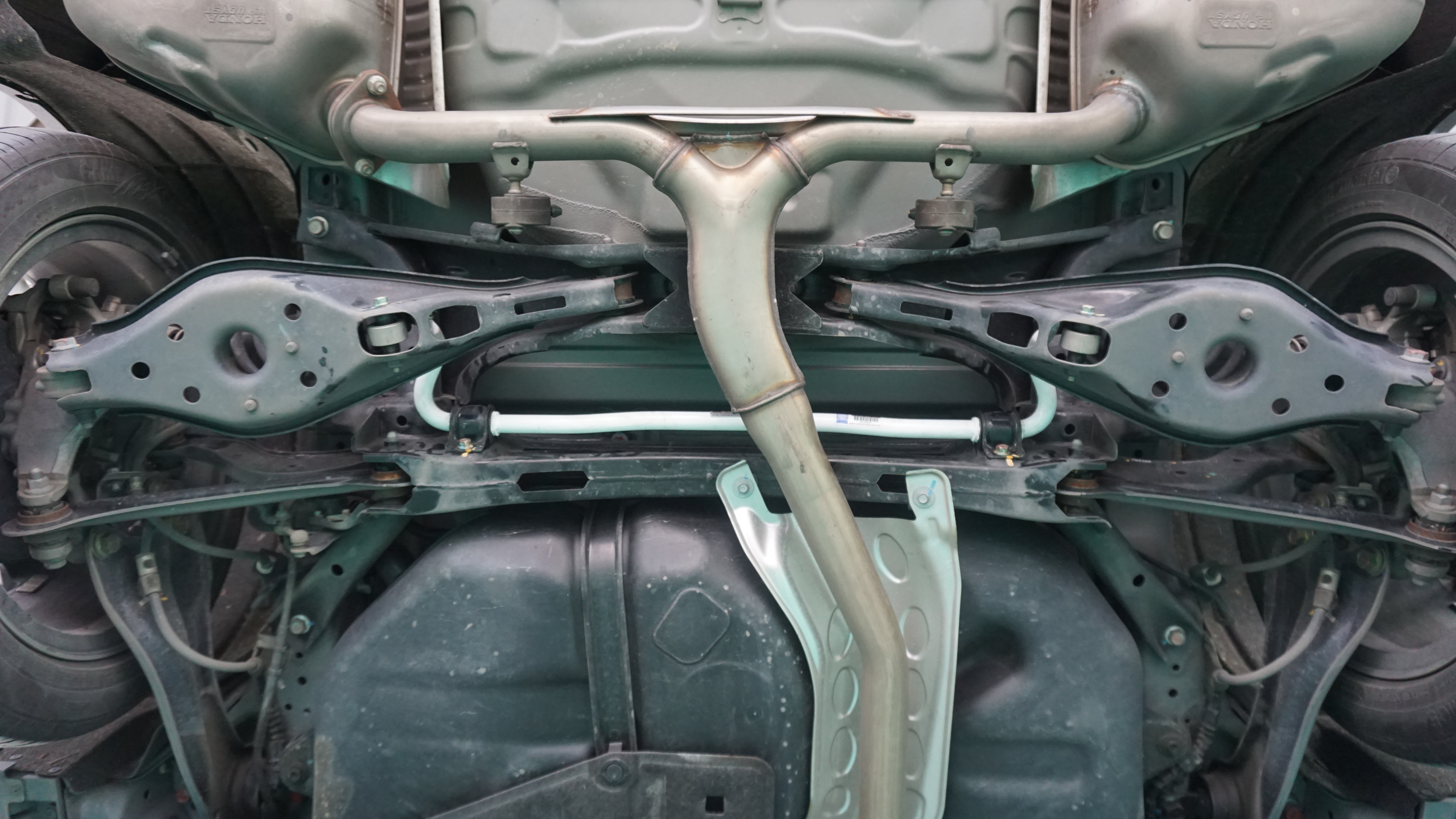 Image of Ultra Racing Achter Stabilisatorstang Wit 19mm Staal Honda Civic