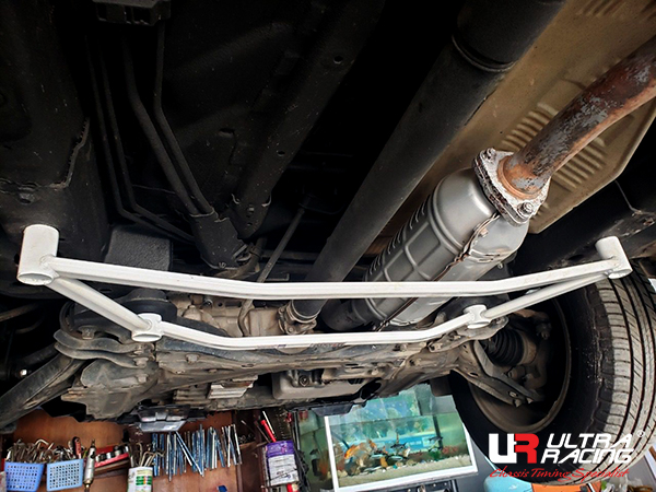 Image of Ultra Racing Voor H-Brace 4 Points Wit Staal Honda CR-V