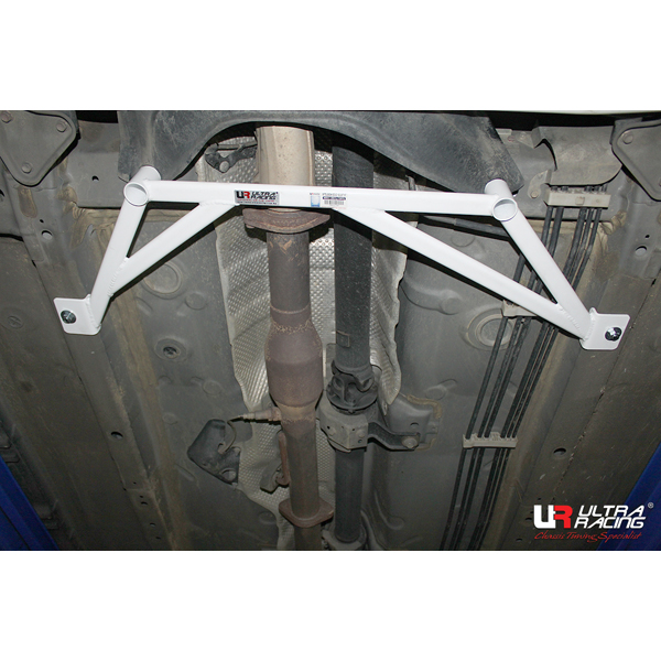 Image of Ultra Racing Onderste Middenbeugel 4 Points Wit Staal Mitsubishi Lancer Evolution