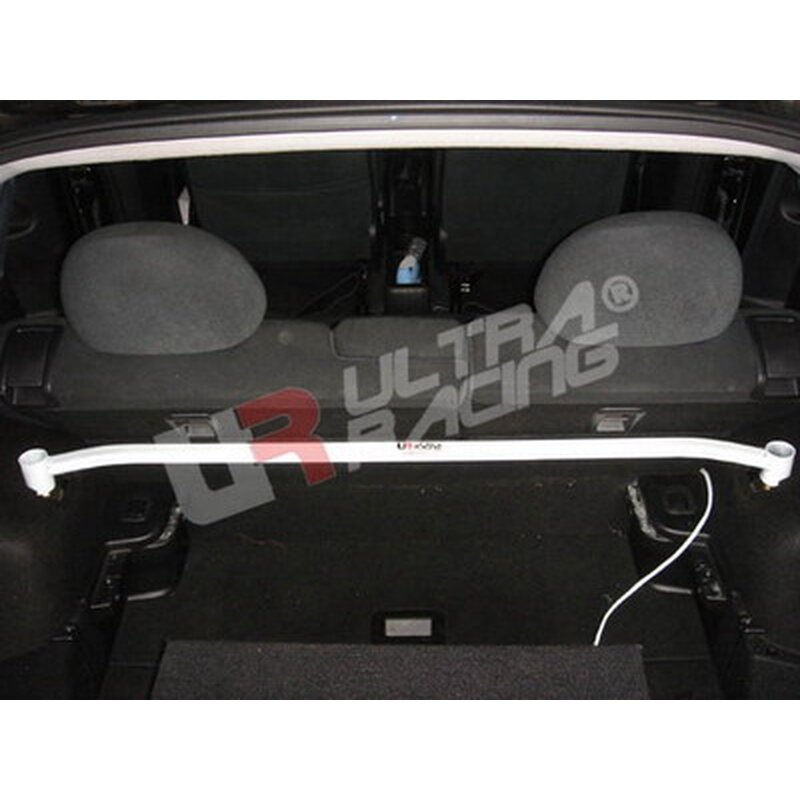 Image of Ultra Racing Achter Veerpootbrug Wit Staal Mitsubishi Colt