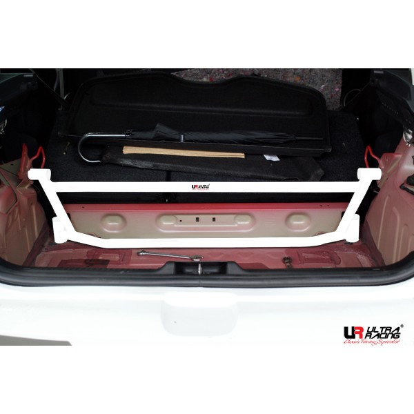 Image of Ultra Racing Achter Koffer Beugel 4 Points Wit Staal Renault Clio