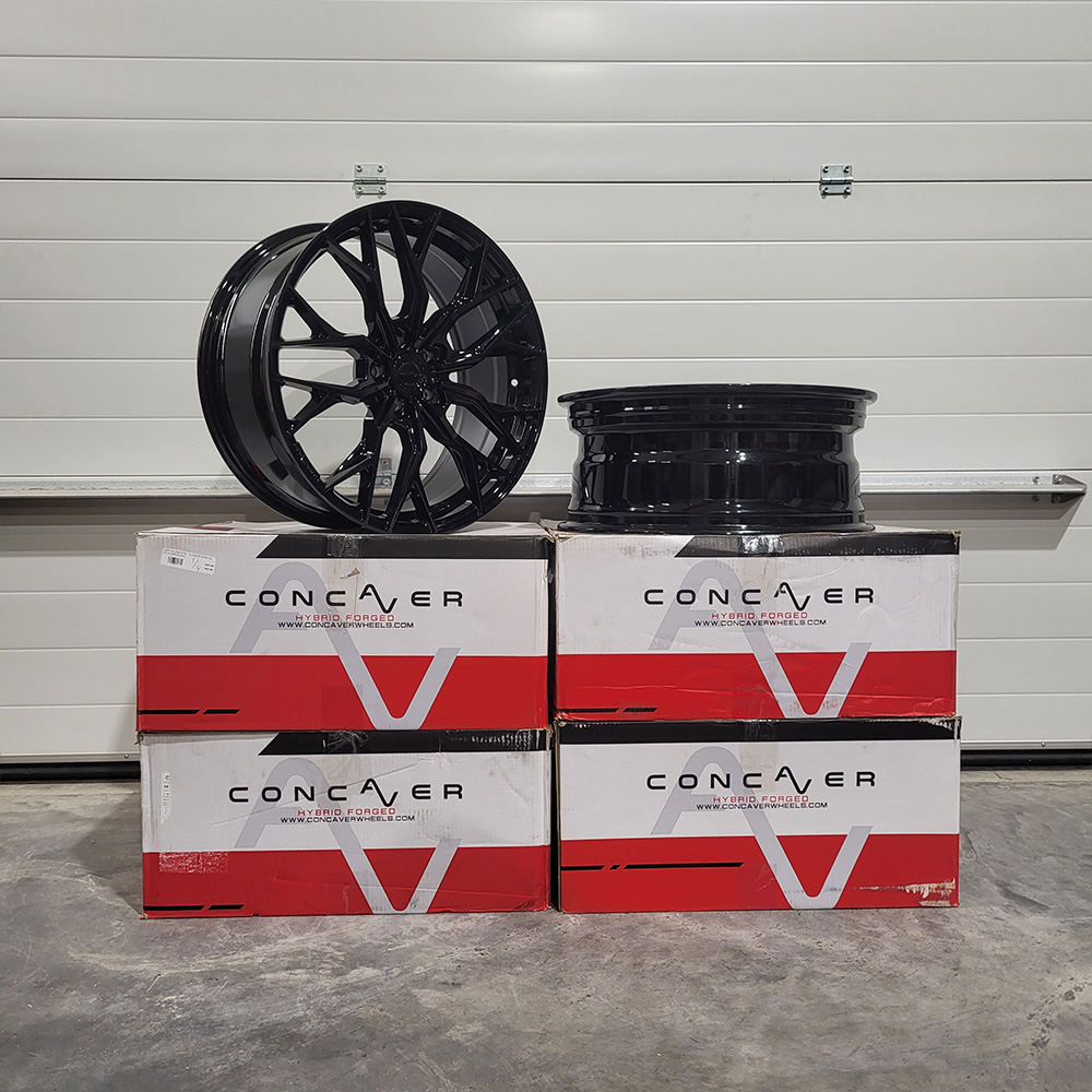 Image of Concaver CVR1 TWEEDE KANS 2x 20x8 ET30 - 2x 20x9 ET44 5x112 Gloss Black
