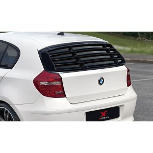 X-Form Achter Window Louvers Glanzend Zwart ABS Plastic BMW 1 Serie