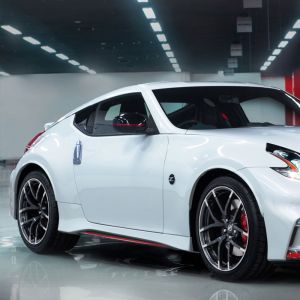 SK-Import Side Skirts NSM Style Polyester Nissan 370Z