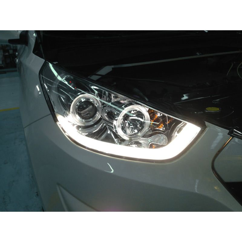 Image of SK-Import Koplampen DRL Chrome Housing Hyundai ix35