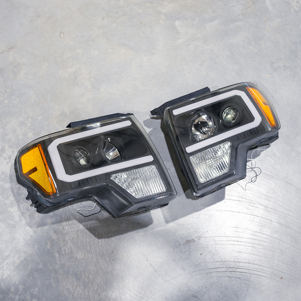 Image of SK-Import Koplamp TWEEDE KANS Black Housing Ford F150