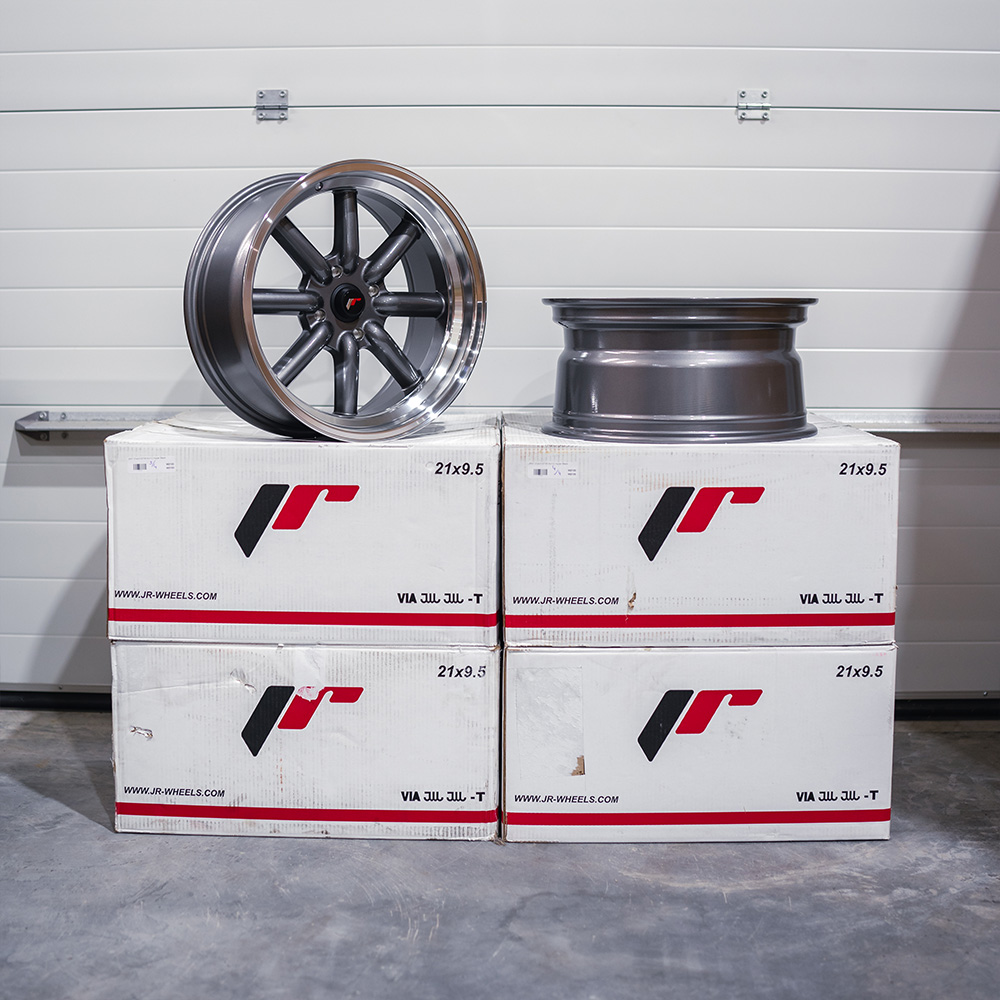 Image of JR-Wheels JR19 TWEEDE KANS Velgen 17 Inch 8J ET0 4x114.3 Gun Metal