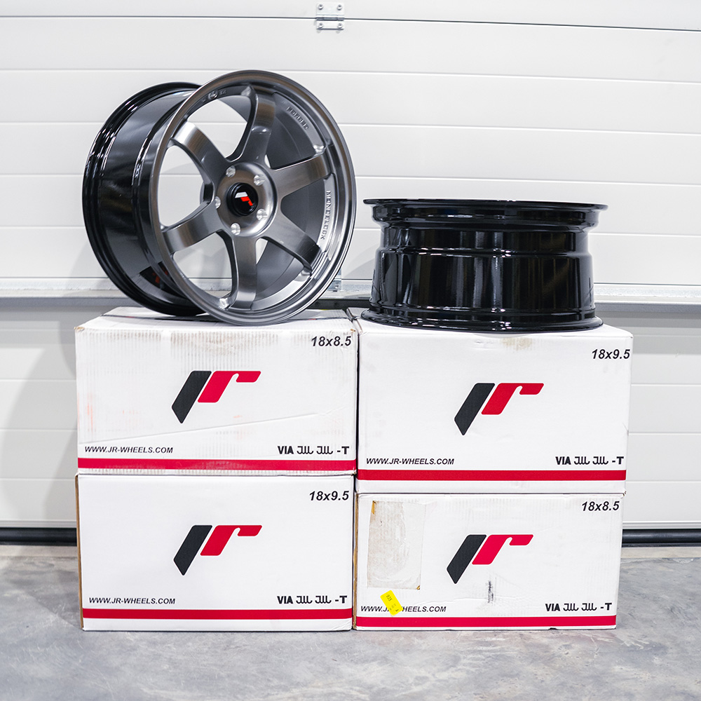 Image of JR-Wheels JR3 TWEEDE KANS Velgen 2x 18x8,5 ET35 2x 18x9.5 ET34 5x120 Hyper Black