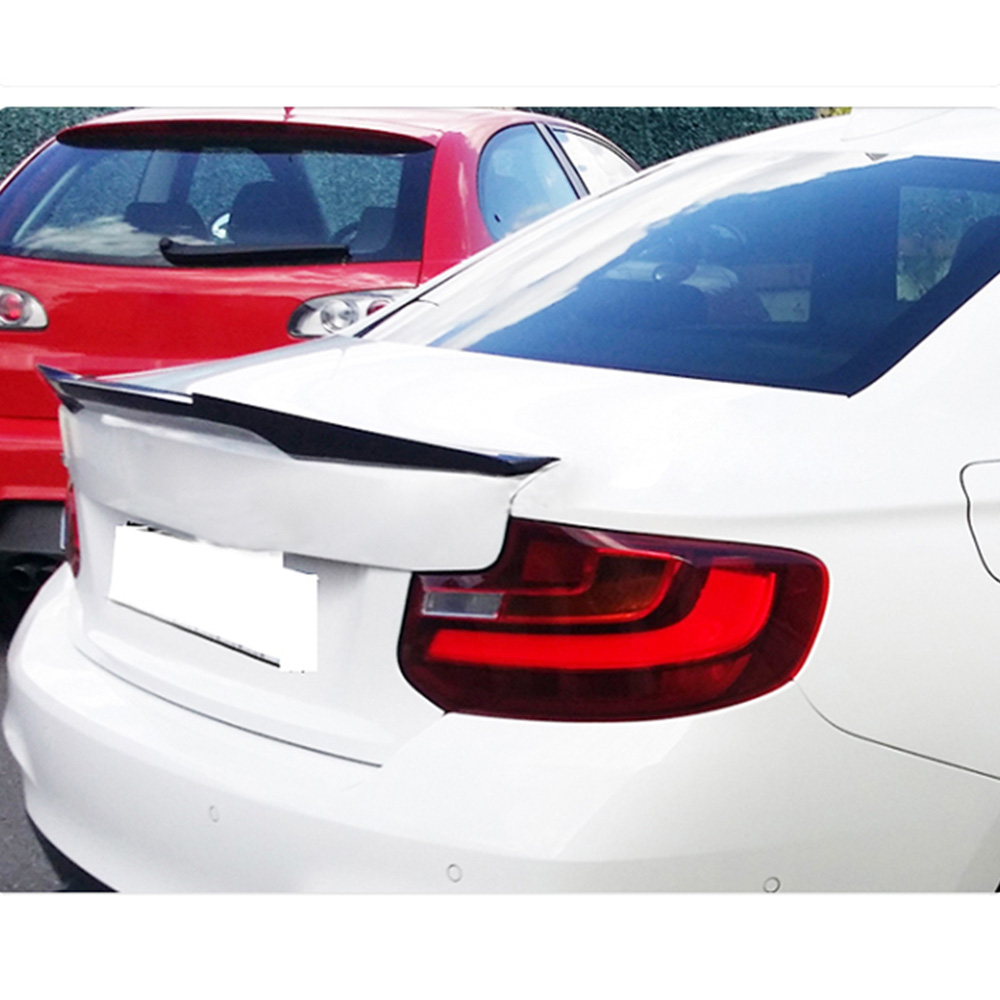 Image of CarbonWorks Koffer Spoiler M4 Style Carbon BMW 2-serie