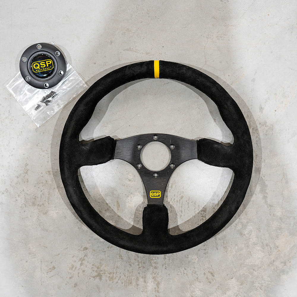 Image of QSP Stuur Racing Second Chance Plat Zwart 350mm Suède