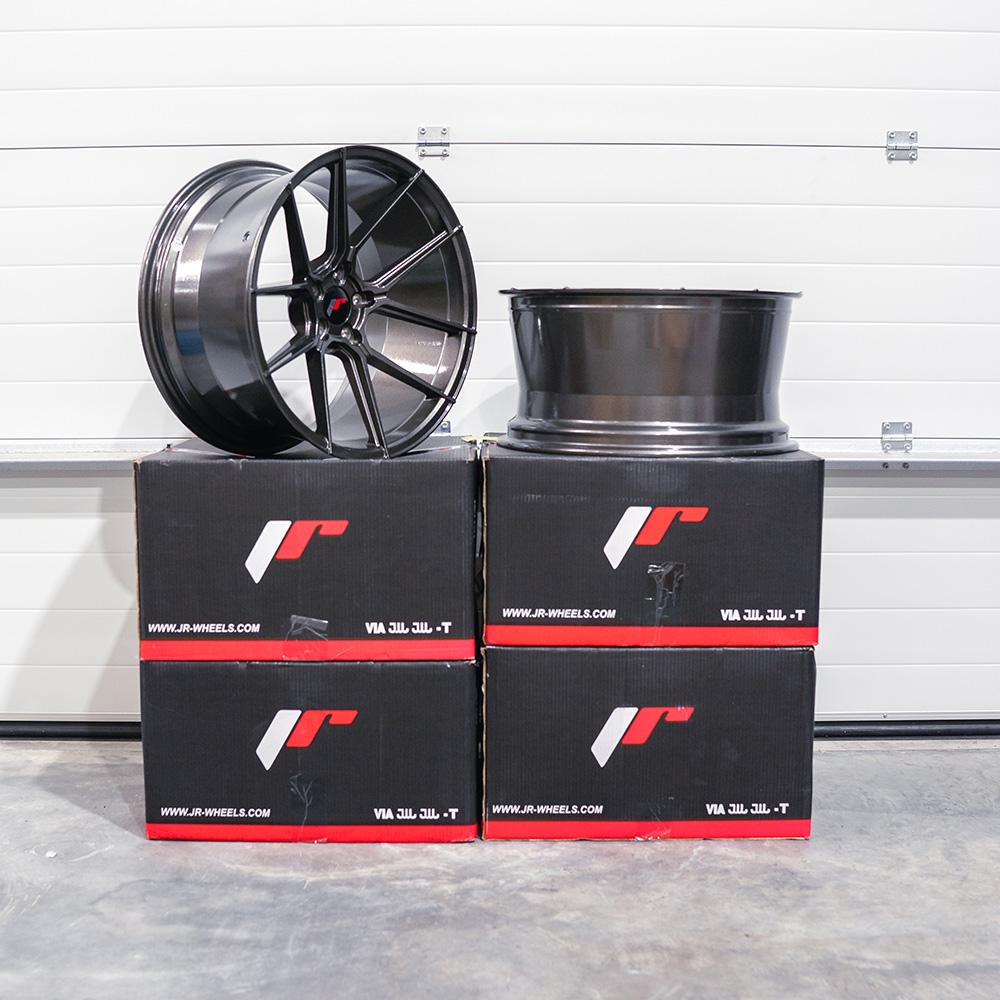 Image of JR-Wheels JR30 TWEEDE KANS 2X 20X10 ET40 + 2X 20x11 ET25 5x114.3 Hyper Gray